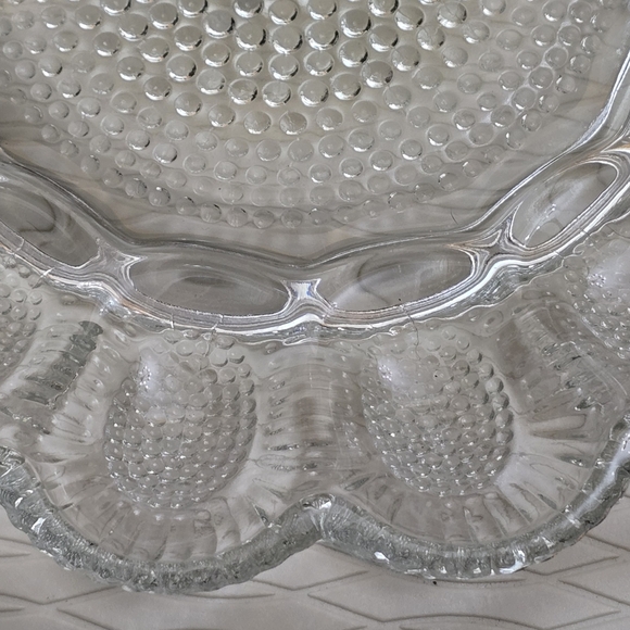 Vintage Indiana Glass Egg Tray Serving Platter - Picture 4 of 5
